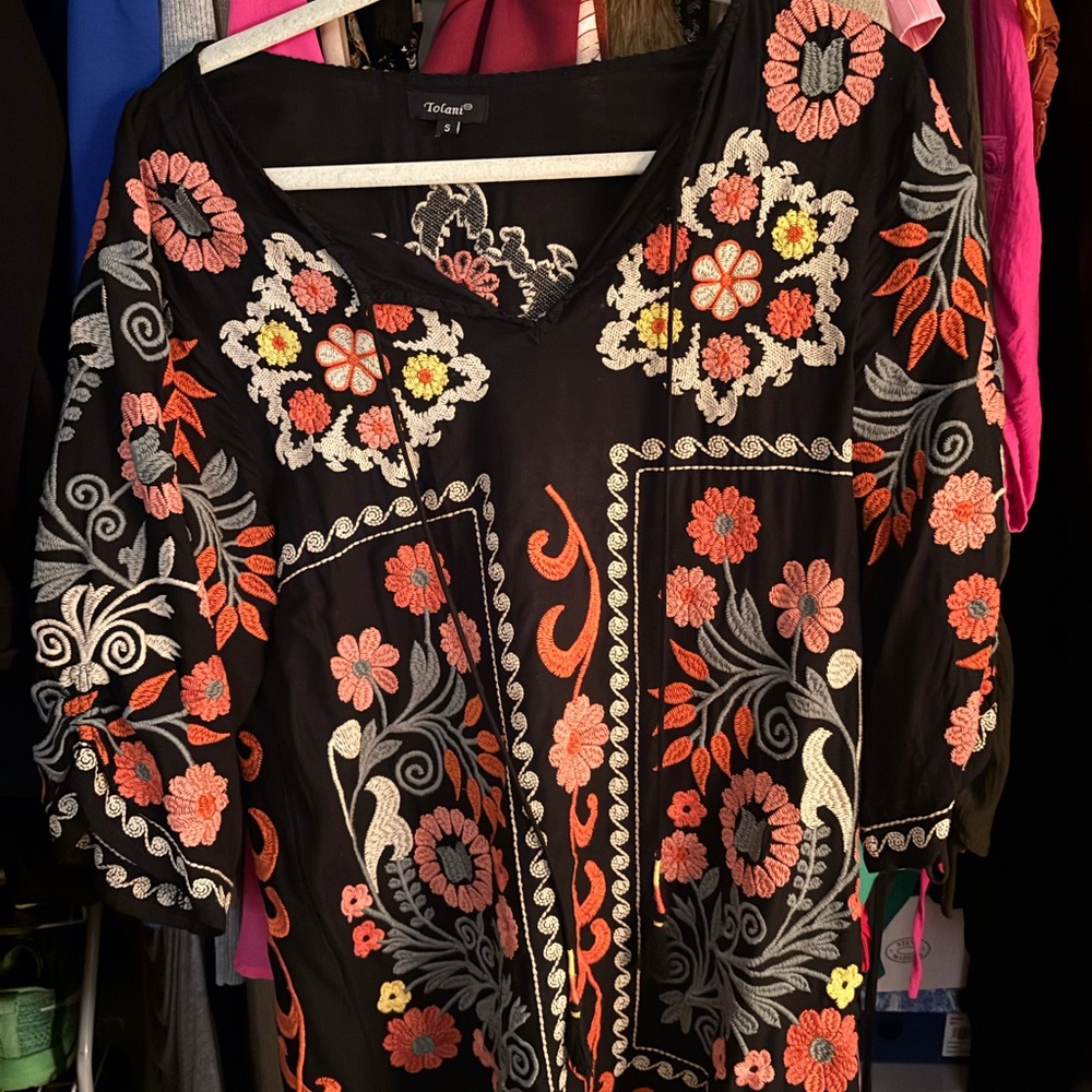 Tolani Black Top with Floral Embroidery